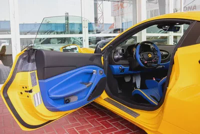 FERRARI F8 TRIBUTO | 2021 | 7,000km | FULL CARBON FIBER |-12