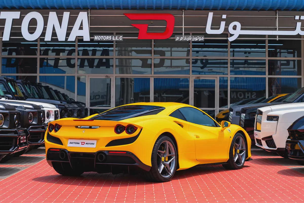 FERRARI F8 TRIBUTO | 2021 | 7,000km | FULL CARBON FIBER |-3-3