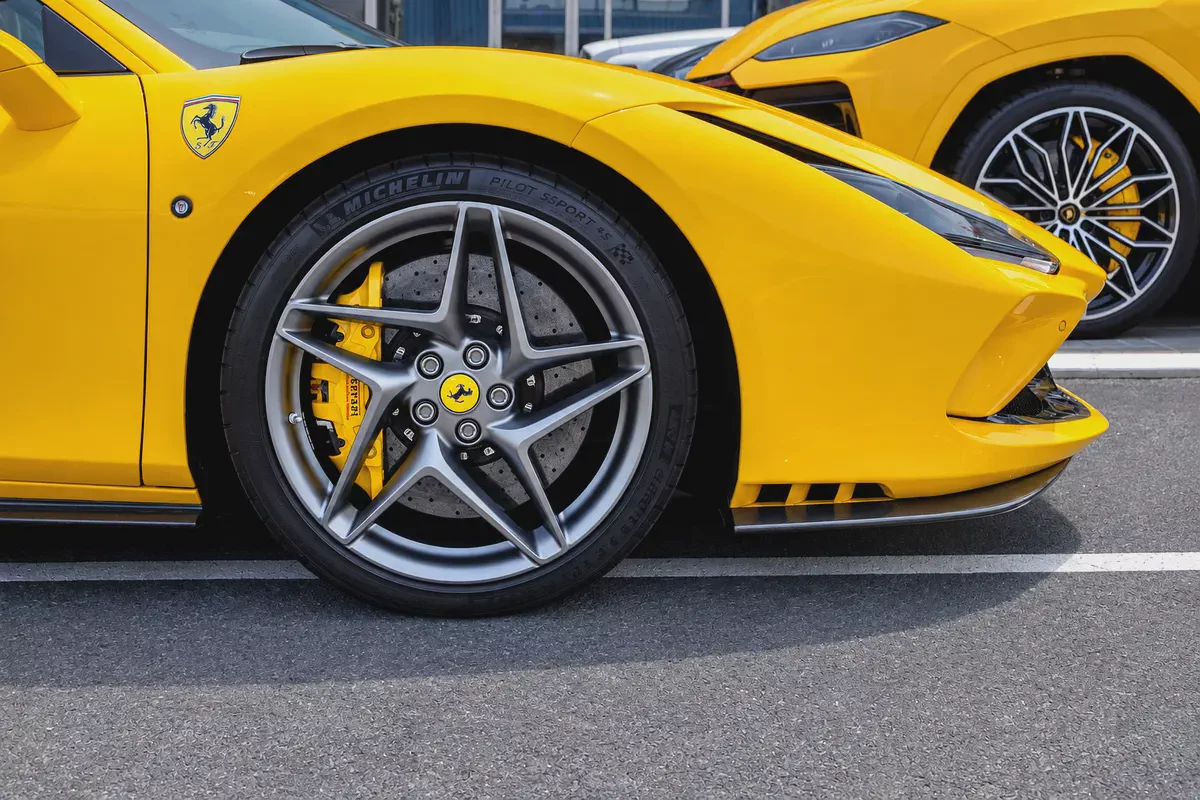 FERRARI F8 TRIBUTO | 2021 | 7,000km | FULL CARBON FIBER |-7-7
