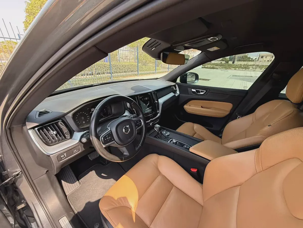 2018-Volvo XC60 T5+-Excellent Condition-Bank Finance Available-14-14