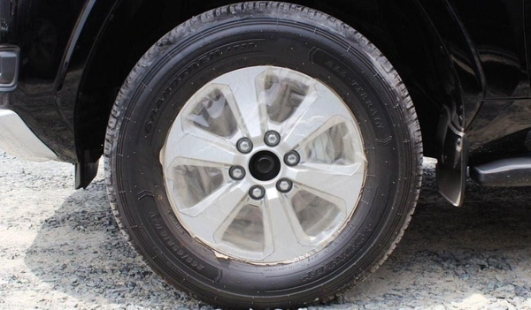 Toyota Land Cruiser LAND CRUISER GXR 4.0L V6 PETROL