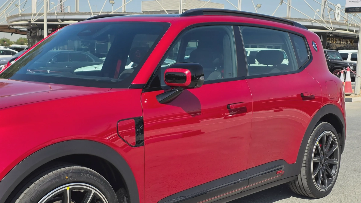 SMART #5 BRABUS (Red)-5-5