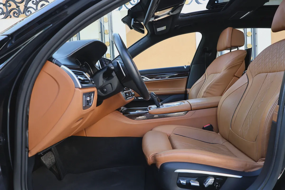 BMW 7-Series-740Li-2016-98000KM-GCC SPECS-EXCELLENT CONDITION-9-9