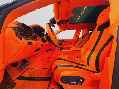 AED 12,780 P.M | 0% DOWN PAYMENT | LAMBORGHINI URUS MANSORY VENATUS EVO S P900 | 4.0L TWIN-TURBO V8-11