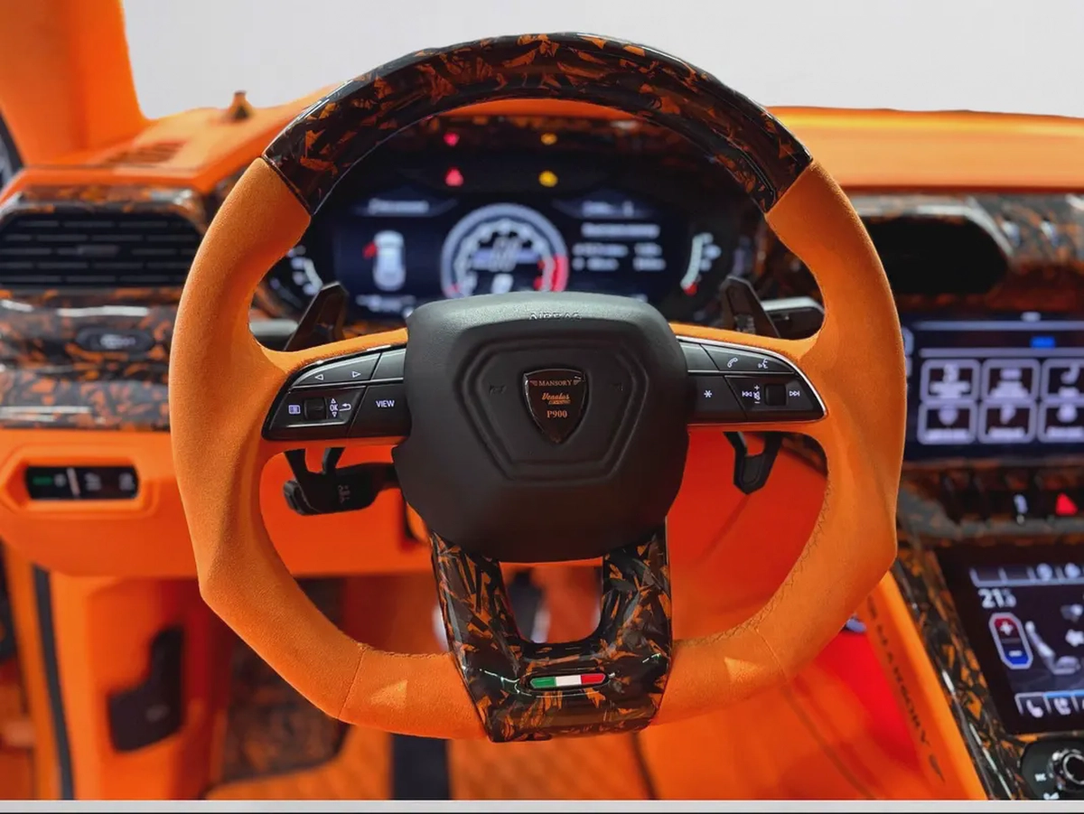 AED 12,780 P.M | 0% DOWN PAYMENT | LAMBORGHINI URUS MANSORY VENATUS EVO S P900 | 4.0L TWIN-TURBO V8