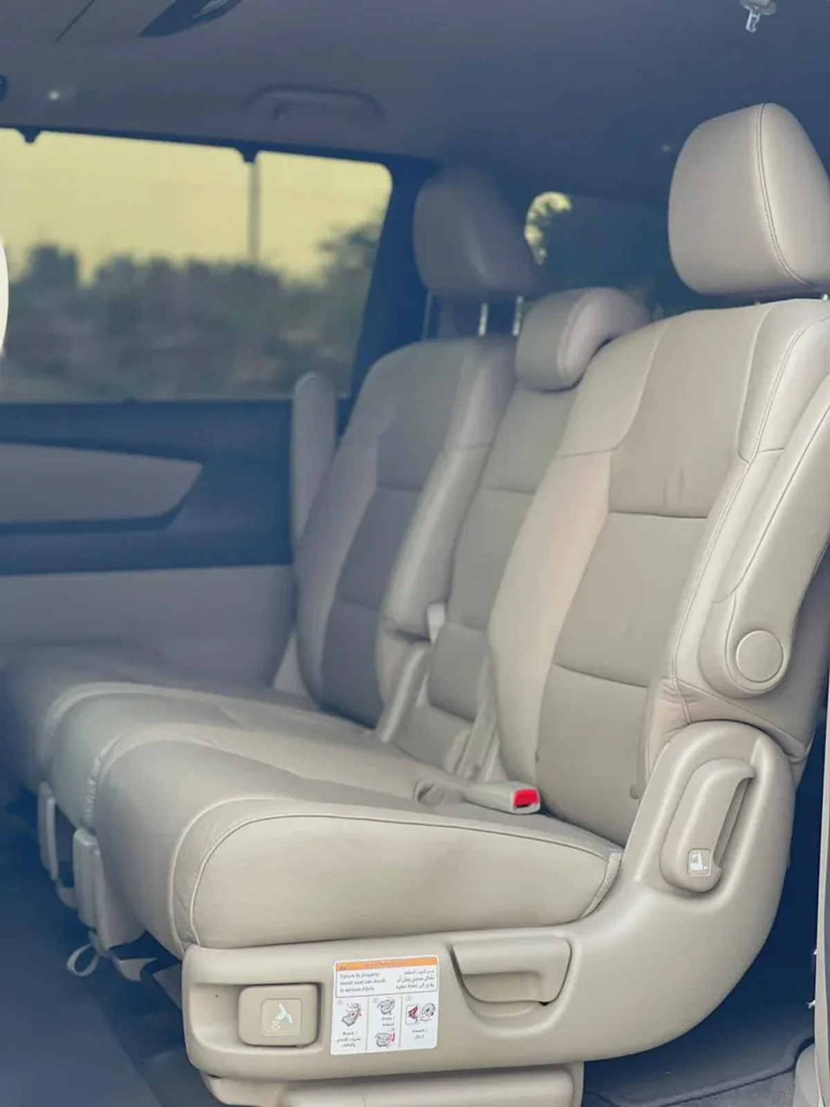 Honda Odyssey Touring 2015 GCC Specs - Family Van