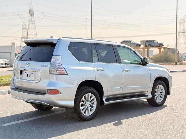 Lexus GX460 Premier 4.6L 4WD