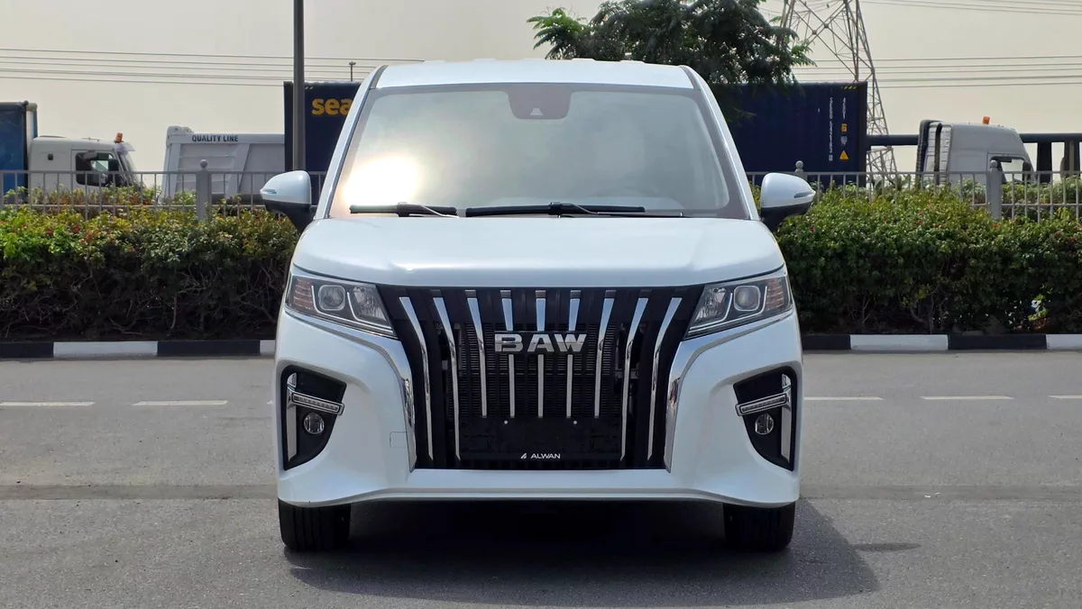 BAW M7 (White)-2-2