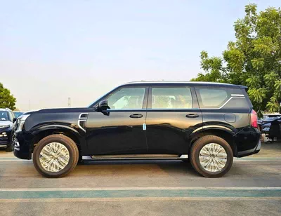 Nissan Patrol NISSAN PATROL SE PLATINUM || FULL OPTION | PETROL AT 3.8L V6 4WD (CODE # NPSEP) PLATINUM BLACK 2026-3