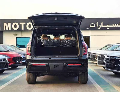 Nissan Patrol NISSAN PATROL SE PLATINUM || FULL OPTION | PETROL AT 3.8L V6 4WD (CODE # NPSEP) PLATINUM BLACK 2026-5