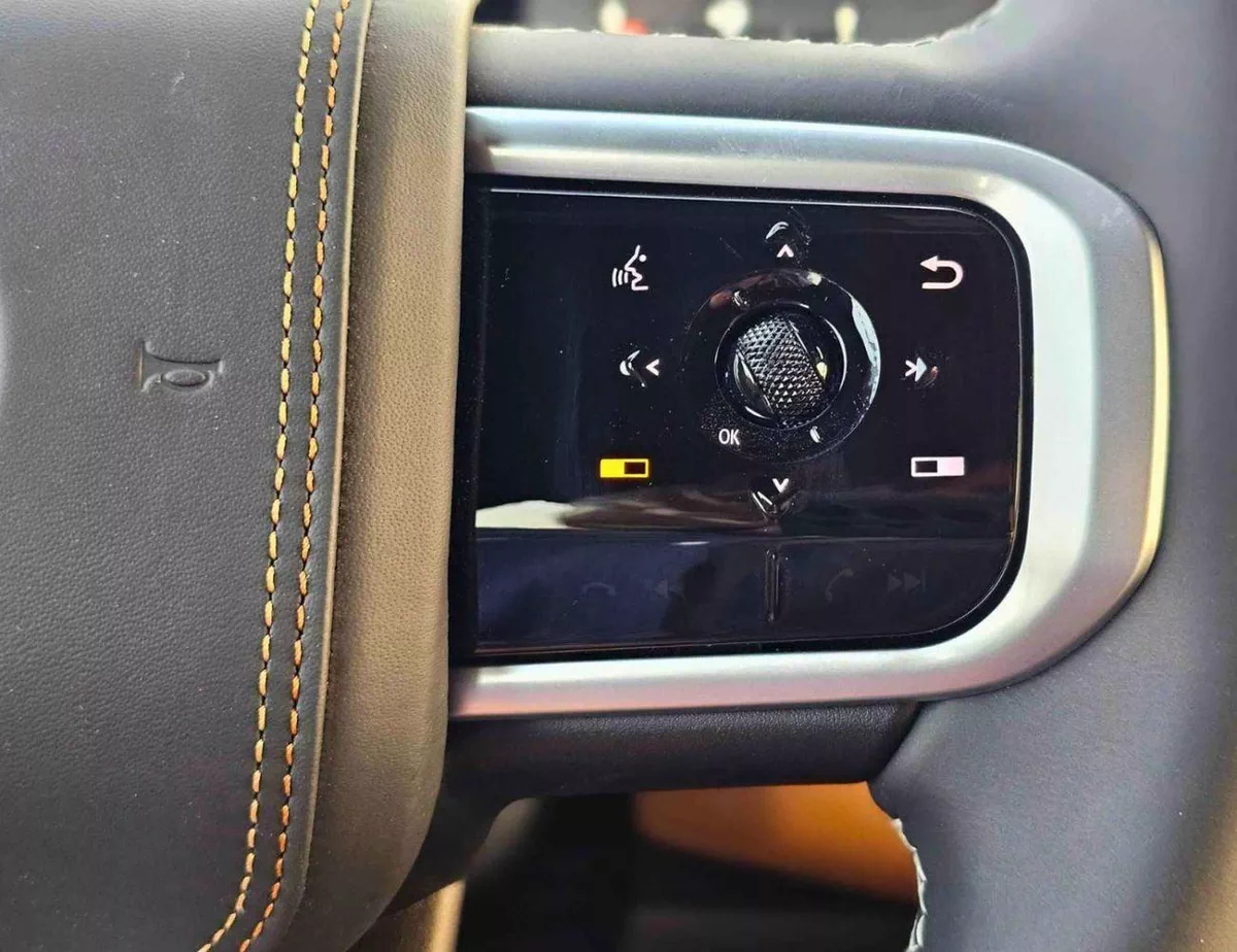 Nissan Patrol NISSAN PATROL SE PLATINUM || FULL OPTION | PETROL AT 3.8L V6 4WD (CODE # NPSEP) PLATINUM BLACK 2026-21-0