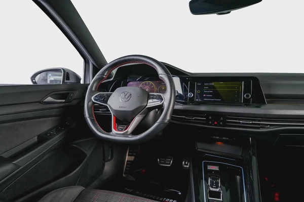 Volkswagen Golf GTI-GCC-Warranty  Service Valid Till September 2028-Full Service in Volkswagen