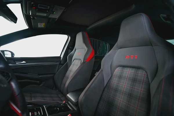 Volkswagen Golf GTI-GCC-Warranty  Service Valid Till September 2028-Full Service in Volkswagen