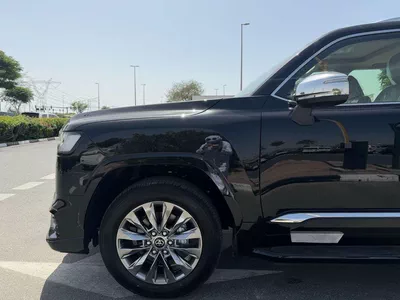 Toyota Land Cruiser VXR-9