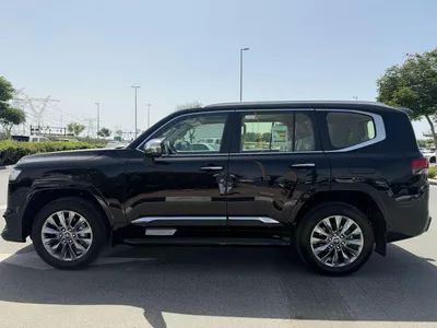 Toyota Land Cruiser VXR-10