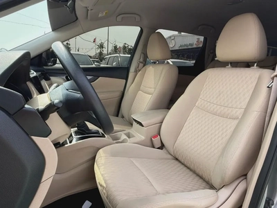 Nissan X-Trail S 2020 GCC Specs - Reliable Family SUV-7