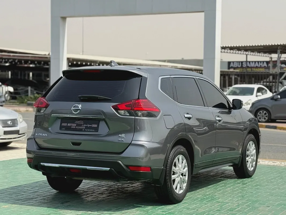 Nissan X-Trail S 2020 GCC Specs - Reliable Family SUV-6-6