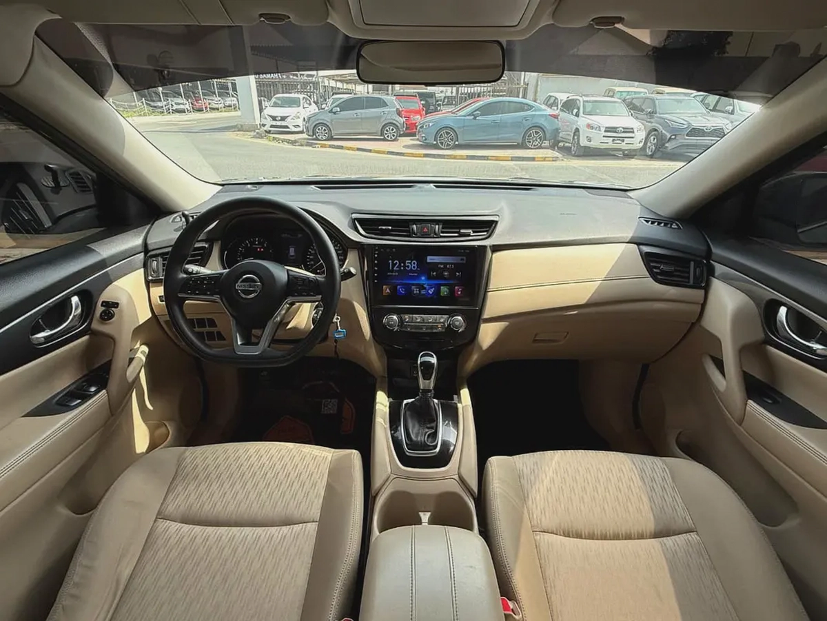 Nissan X-Trail S 2020 GCC Specs - Reliable Family SUV-8-8