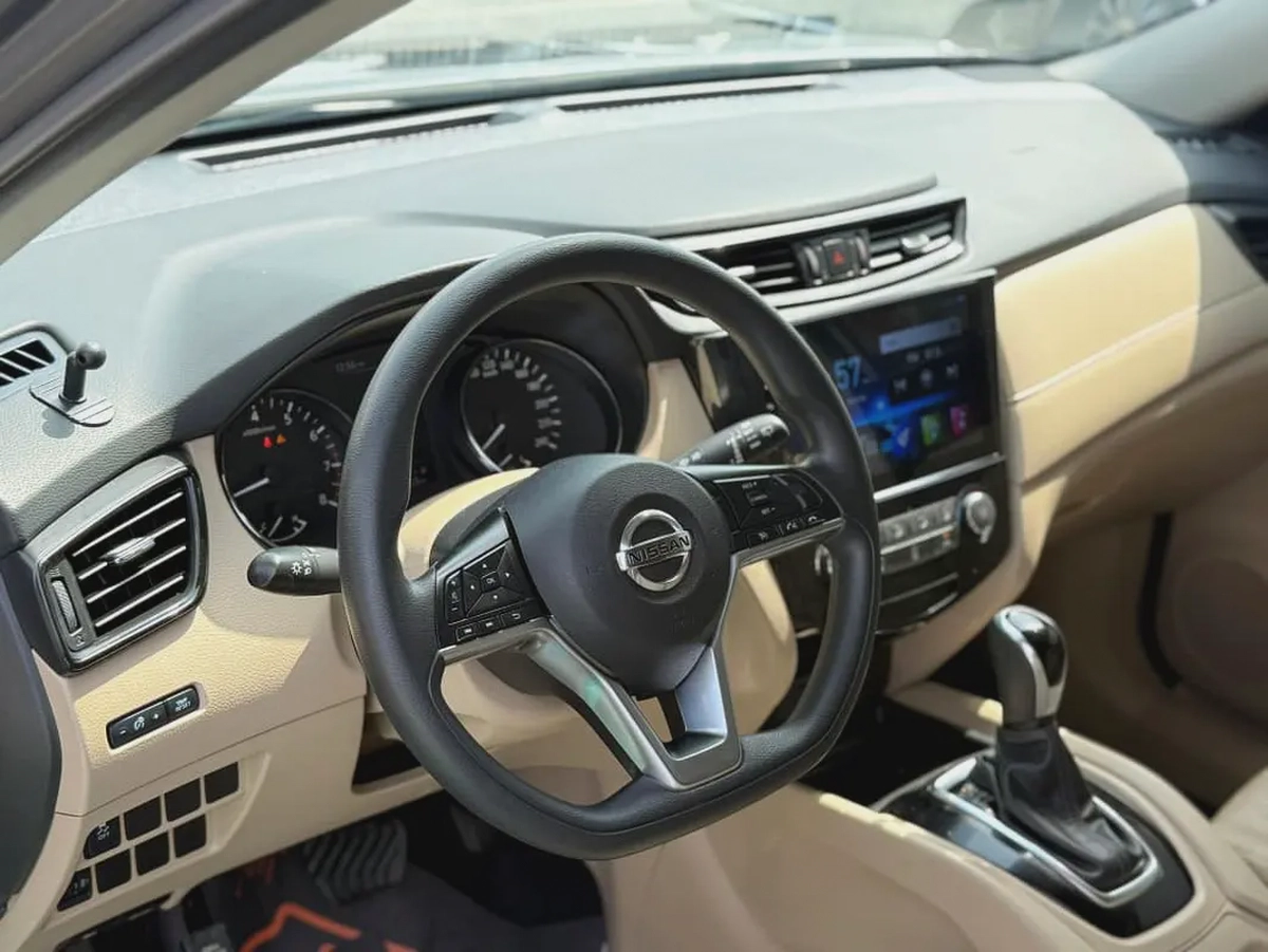 Nissan X-Trail S 2020 GCC Specs - Reliable Family SUV-9-9
