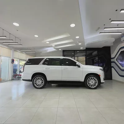 2024 Cadillac Escalade Premium Luxury-3