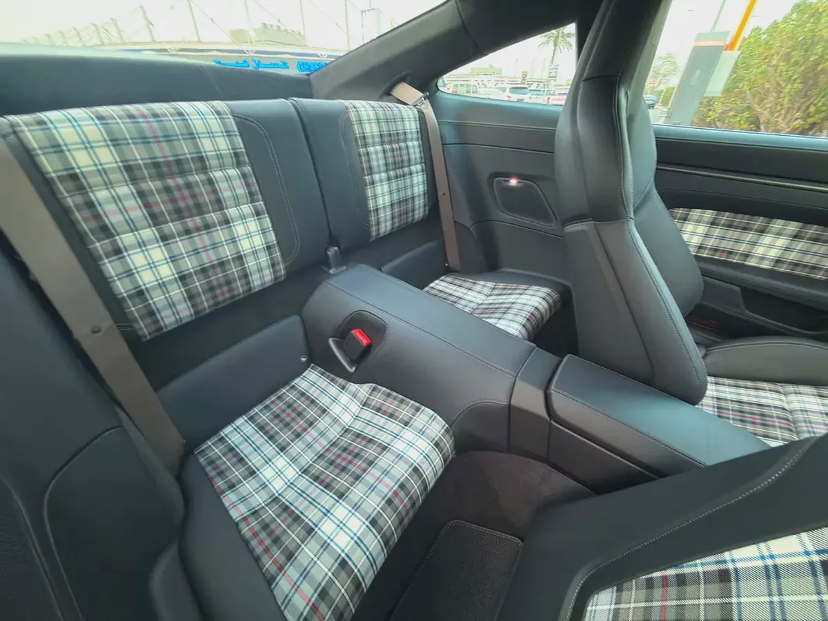 **2025** JAPAN SPEC NEAT AND CLEAN VERY LESS KILOMETER-13-13