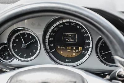 Mercedes-Benz E350 - 2012 - Japanese Specs - Pristine Condition-8