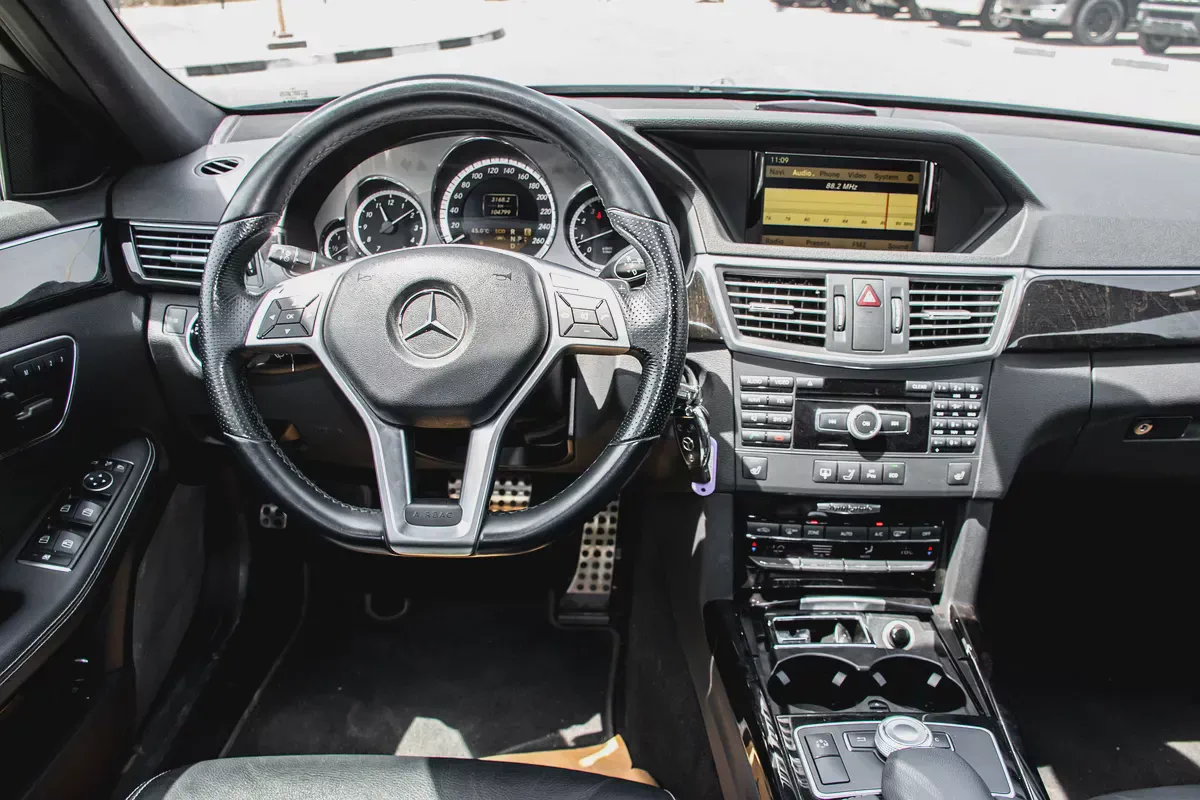 Mercedes-Benz E350 - 2012 - Japanese Specs - Pristine Condition-13-13