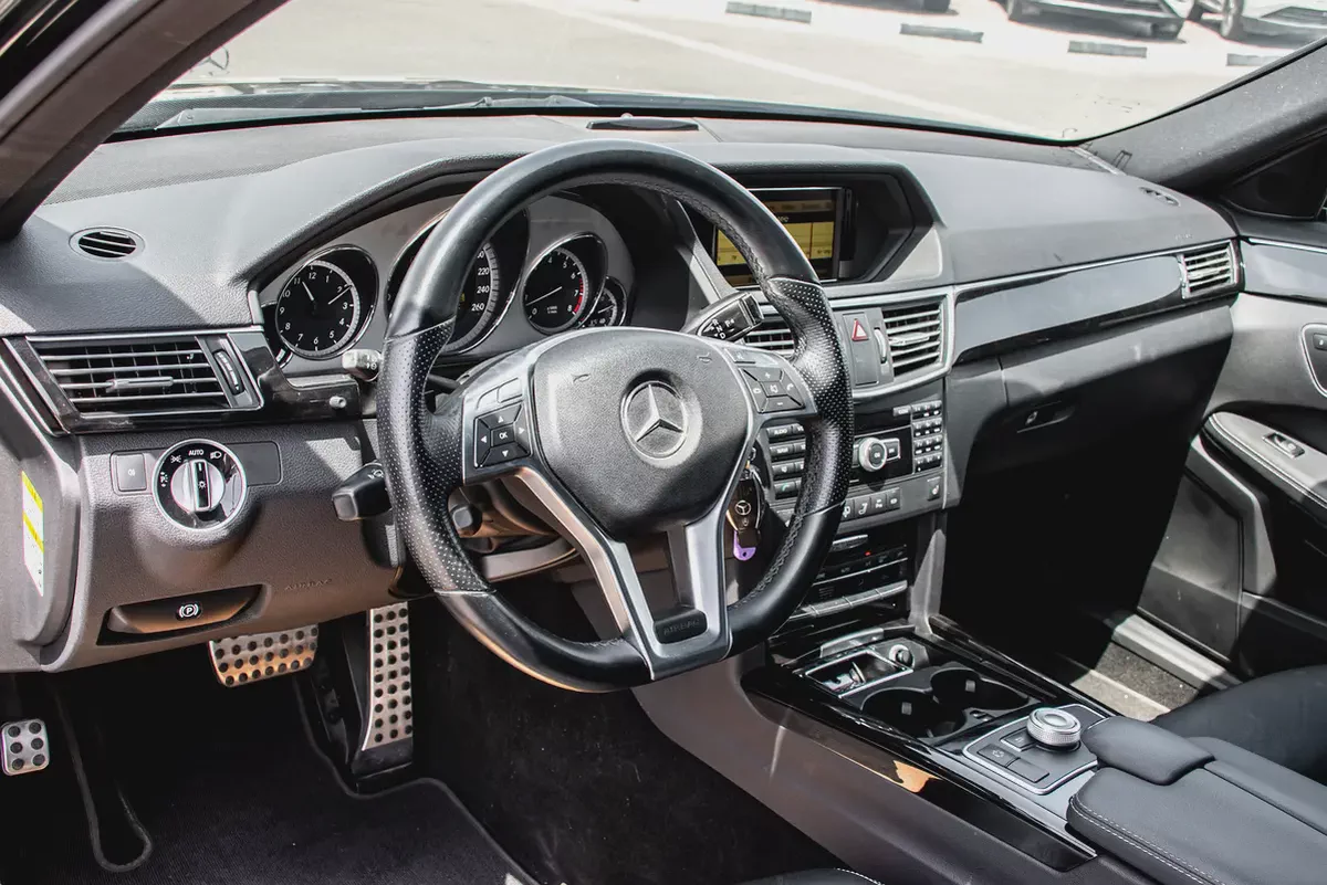 Mercedes-Benz E350 - 2012 - Japanese Specs - Pristine Condition-14-14
