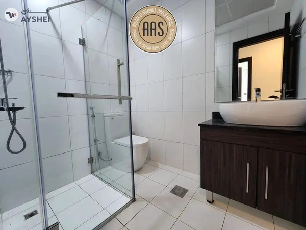 No commission/spacious 2bhk with close kitchen & storage/rent100k/arjan