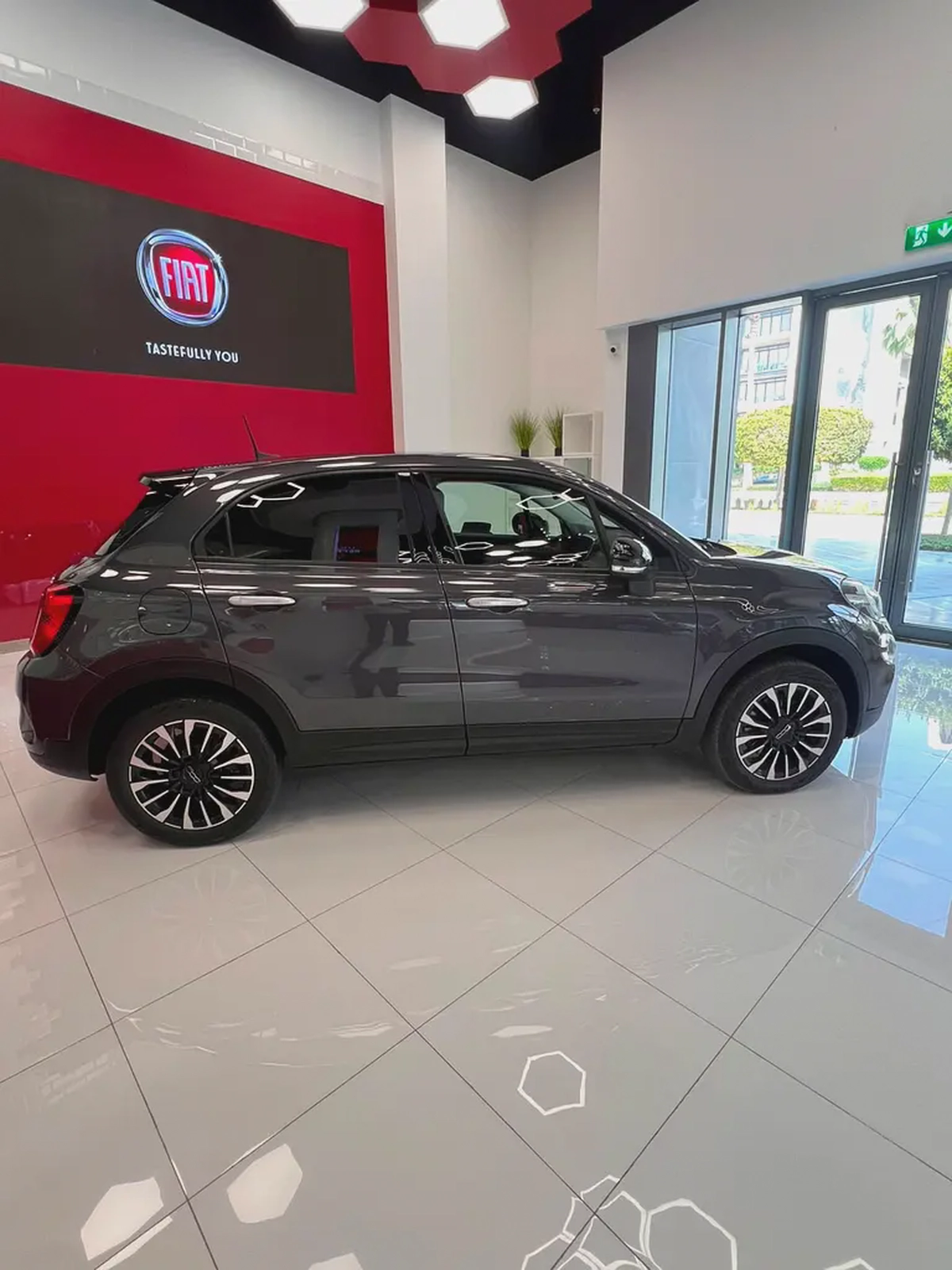 Fiat 500X Cross Look 2023 GCC Specs - Under Warranty-2-2