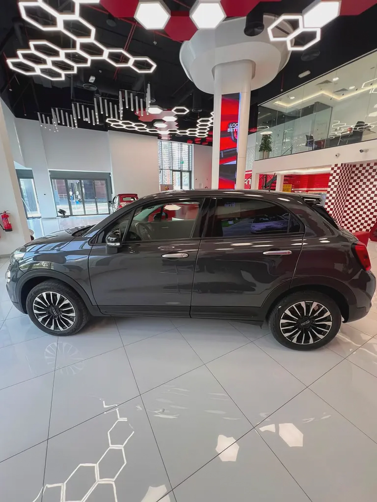 Fiat 500X Cross Look 2023 GCC Specs - Under Warranty-3-3
