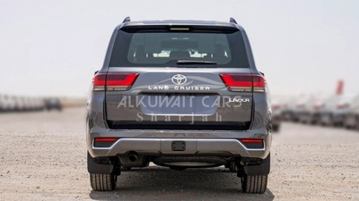 Toyota Land Cruiser LC300 VXR 3.3D AT MY2025-7
