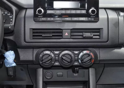 Mitsubishi L200 GLS Mitsubishi L200 / Triton GLX 4WD 2.4L Diesel MT High Line-9