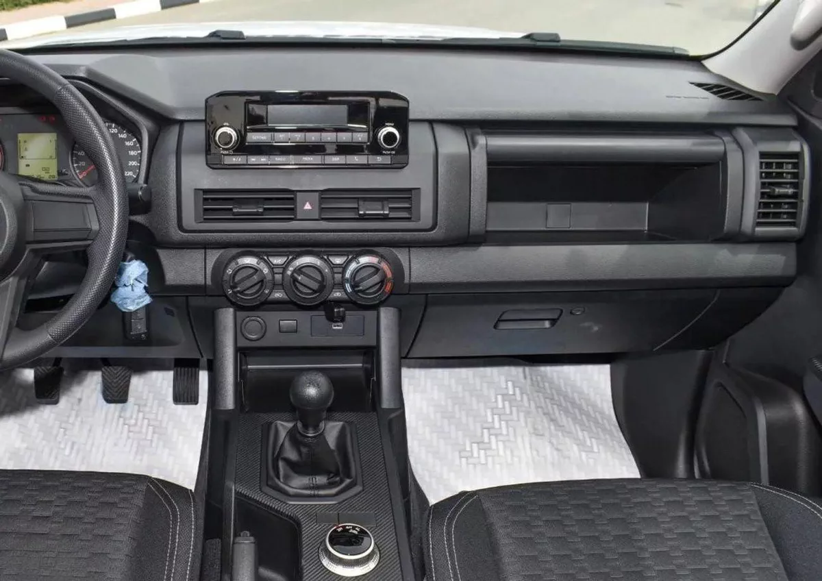 Mitsubishi L200 GLS Mitsubishi L200 / Triton GLX 4WD 2.4L Diesel MT High Line-8-0