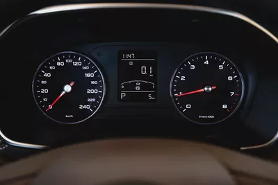 MG RX5 Luxury 2.0L l AED 800 Monthly l GCC | 1 Year Legend Warranty | Free Courtesy Car Included-12