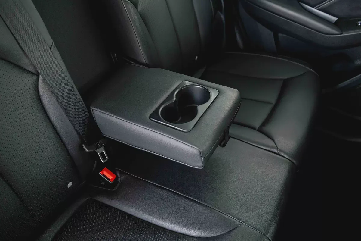 MG RX5 Luxury 2.0L l AED 800 Monthly l GCC | 1 Year Legend Warranty | Free Courtesy Car Included-18-18