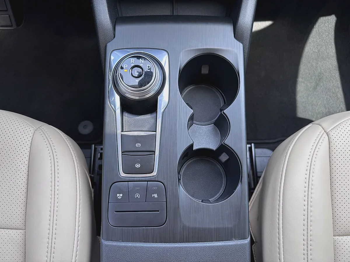 Ford Escape 1.5 ECO BOOST Trend Plus 2021 Model GCC Specs With Full Service History And Warranty-14-14