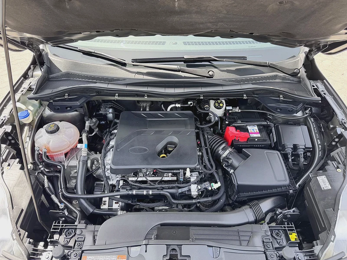 Ford Escape 1.5 ECO BOOST Trend Plus 2021 Model GCC Specs With Full Service History And Warranty-17-17