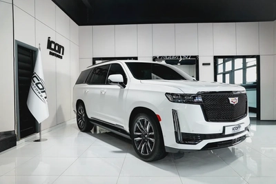 2021 Cadillac Escalade Platinum Luxury | GCC Specs | Low Mileage-0