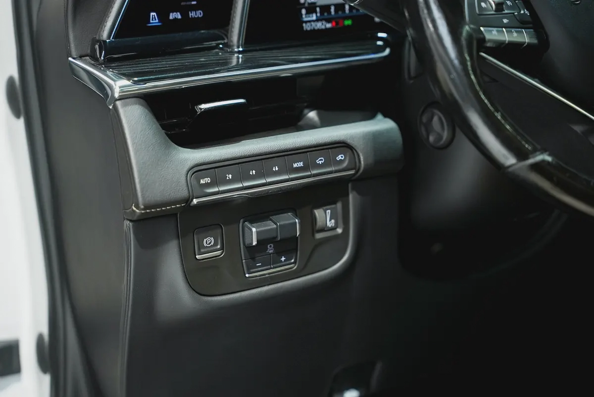 2021 Cadillac Escalade Platinum Luxury | GCC Specs | Low Mileage-11-11