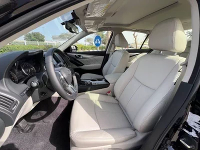 Infiniti Q50 Luxe 3.0L-10
