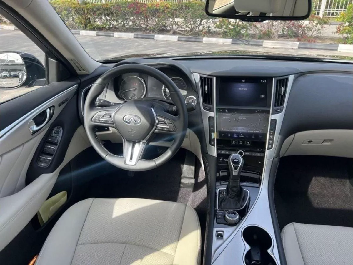 Infiniti Q50 Luxe 3.0L-14-0
