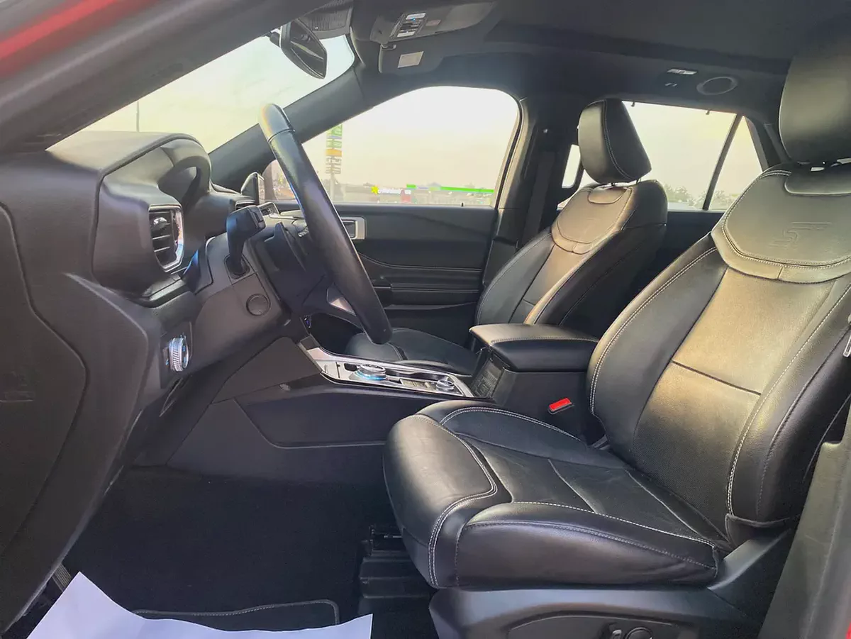 2022 Ford Explorer ST, maroon-15-15
