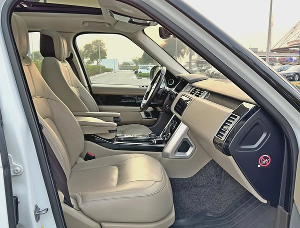 2018 Range Rover Vogue HSE V6, GCC Specifications