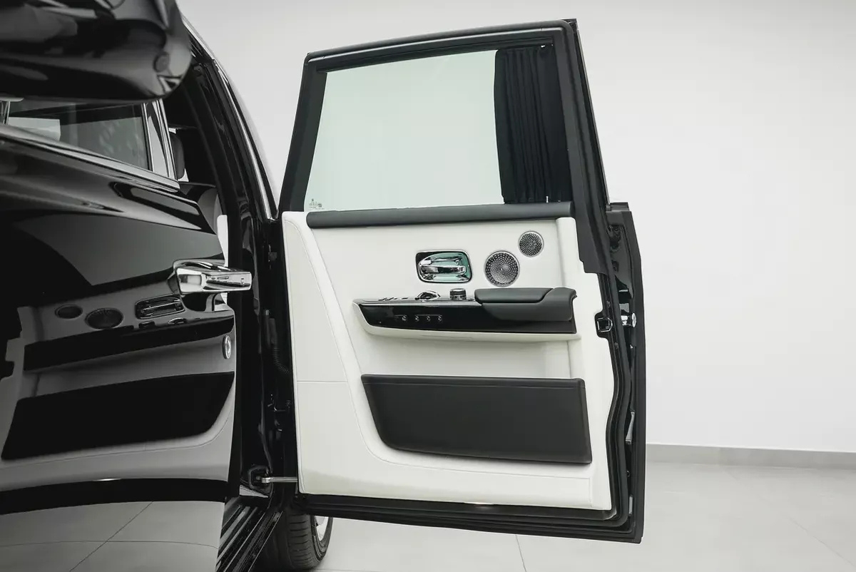 2025 ROLLS ROYCE PHANTOM  | HIGH SPECS | VIP REAR SEATS-10-10