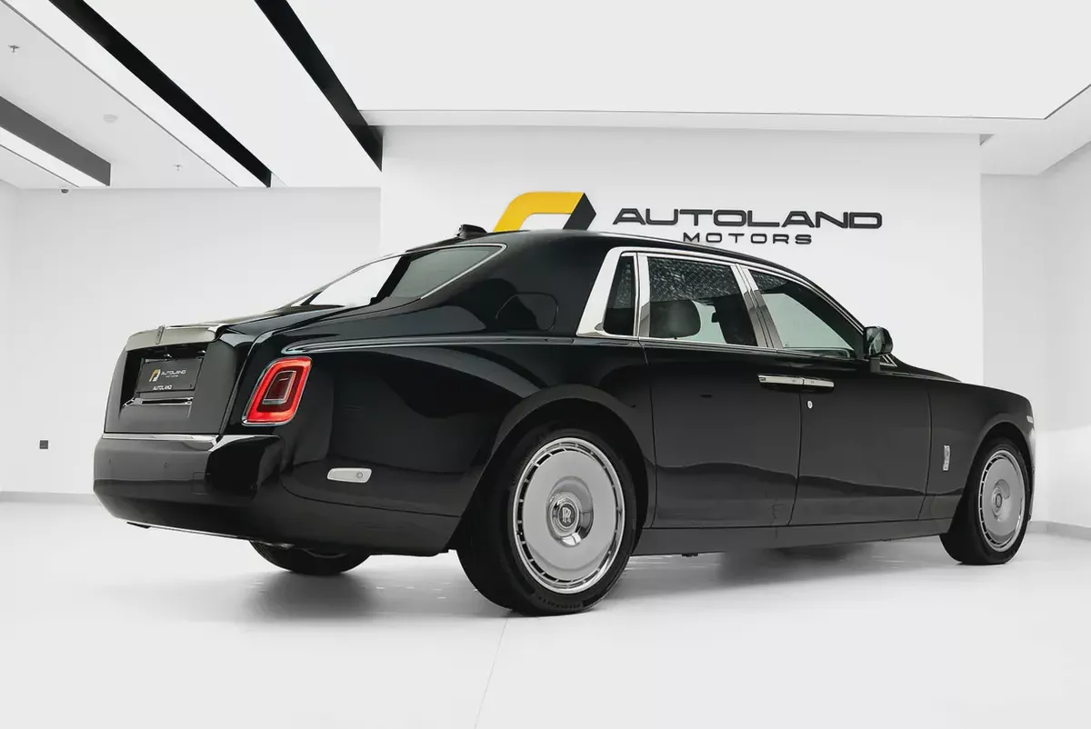 2025 ROLLS ROYCE PHANTOM  | HIGH SPECS | VIP REAR SEATS-1-1