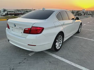 BMW 528i-4