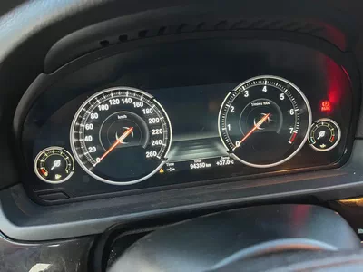 BMW 528i-8