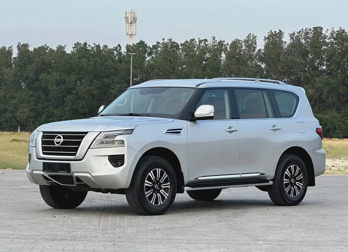Nissan Patrol 2020 LE Platinum GCC Without Bank 29000 Advance remaining easy installment-3-3