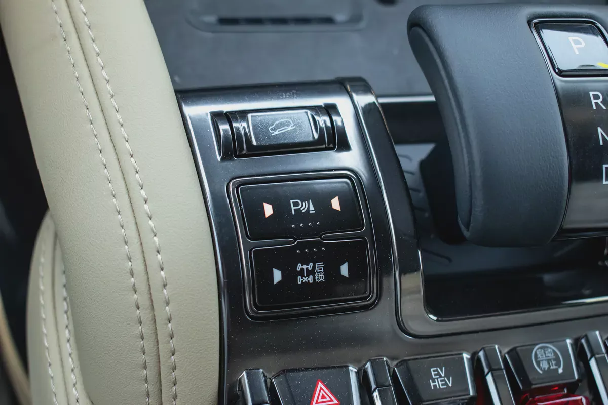 2025 BYD Leopard 5 Ultra | Brand New | Off-Road Luxury Hybrid-15-15